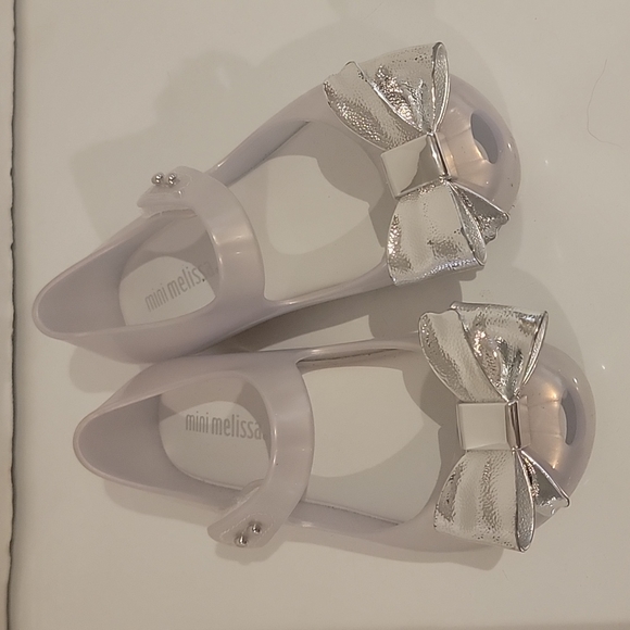 Mini Melissa Other - MINI MELISSA IRRIDESCENT MARY JANE FLATS (sz 8)